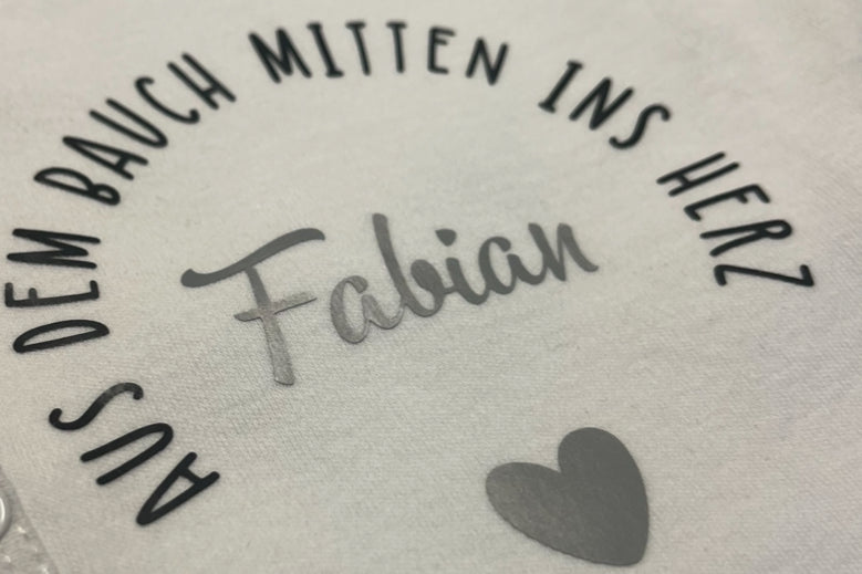 Neugeborenes Babybody personalisiert Gr. 50
